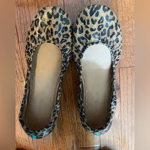 Leopard Tieks